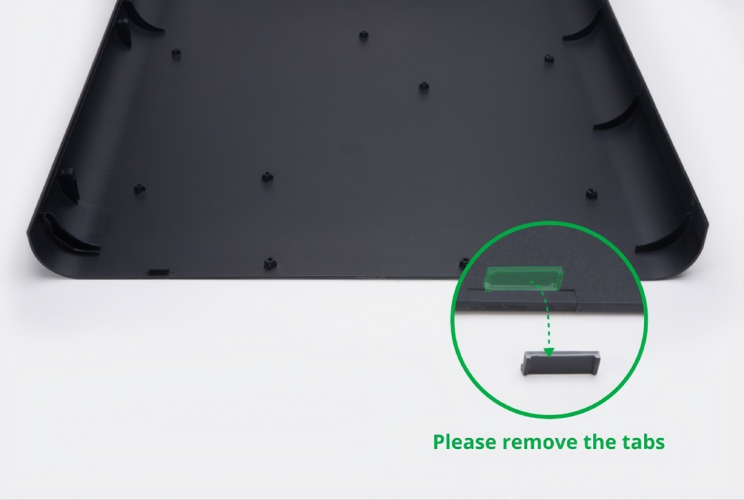 Подготовка правой панели Bambu Lab к монтажу Инструкция по удалению пластиковых выступов (tabs) на правой панели для совместимости со старыми версиями основания Bambu Lab P1P.