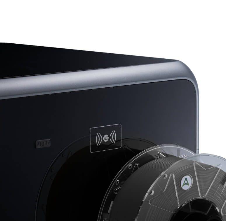 Встроенный RFID-считыватель на Creality K2 Pro. Встроенный RFID-считыватель для автоматической идентификации материала.