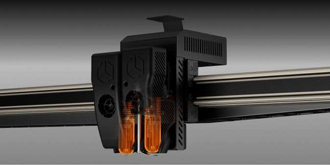 Высокоскоростной хотэнд Крупный план хотэнда нового поколения CreatBot D1000 Pro HS, демонстрирующий его возможности при 420°C и рекордную скорость потока 90 мм³/с для высокоскоростной печати.