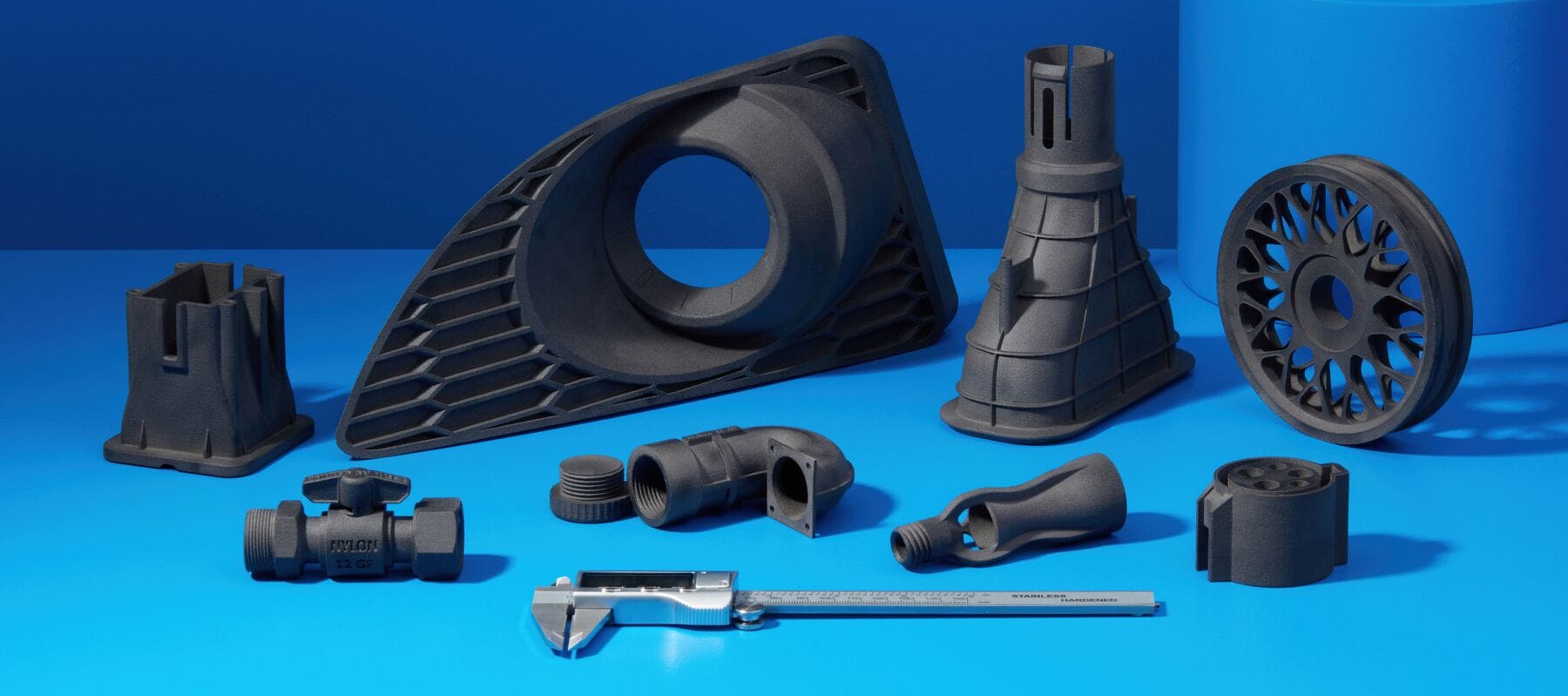 Nylon 12 GF с добавлением стекла — термостойкий порошок для печати методом SLS