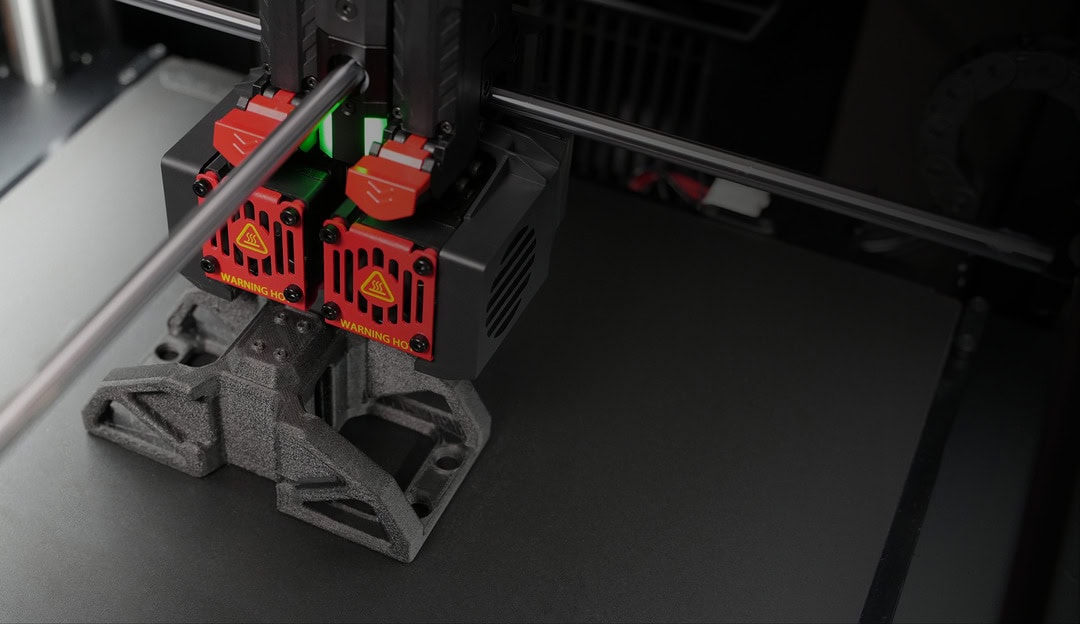 Печать 3D-принтера Raise3D Pro3 Plus HS