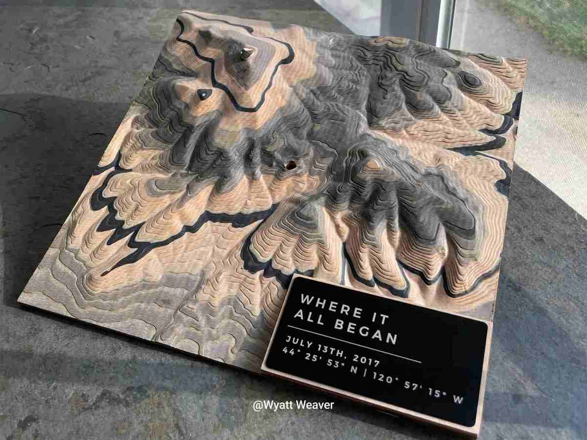 3D принтер із фрезою ЧПК - камінь